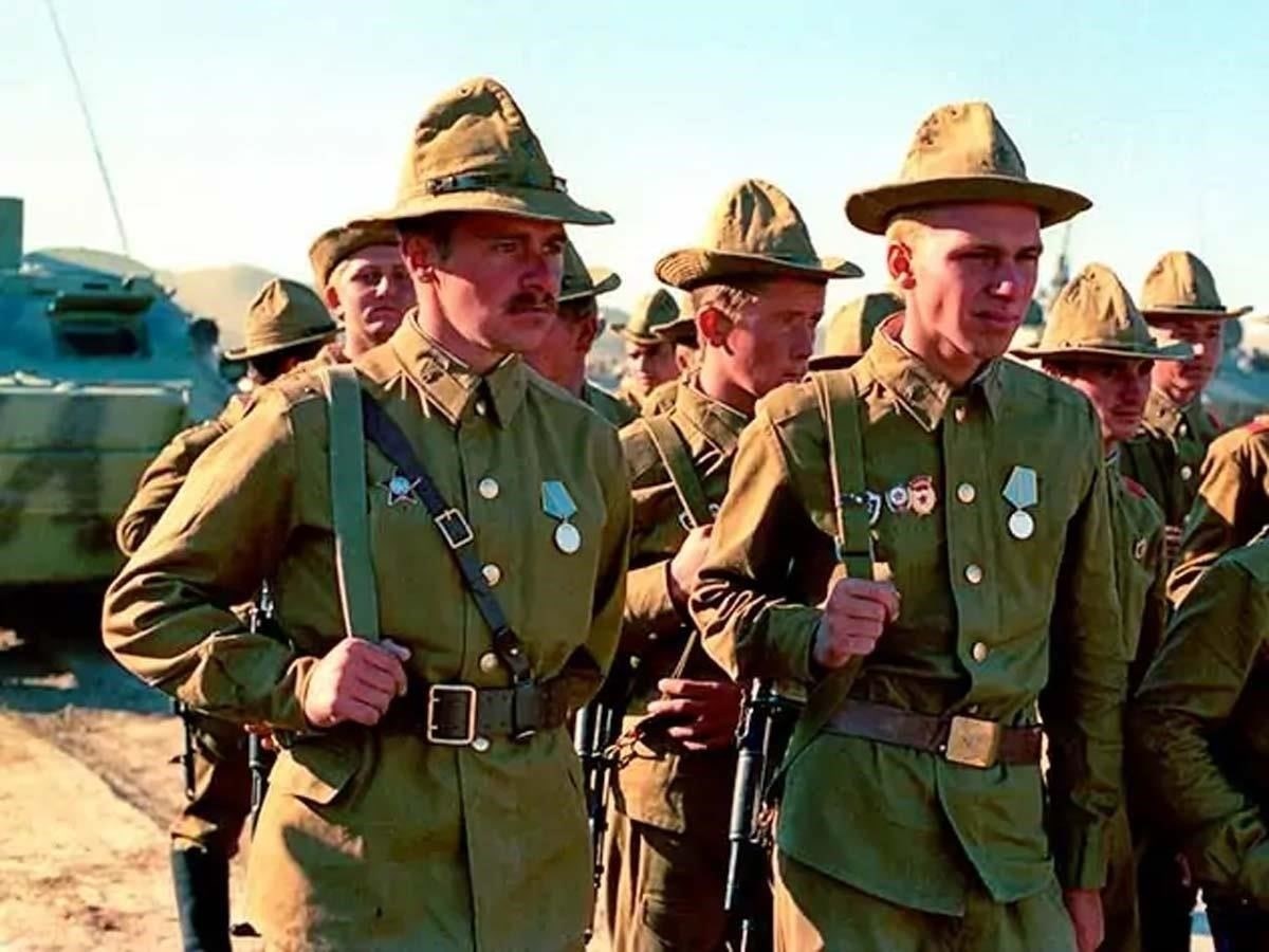 Призыв и военная служба в Советском Союзе